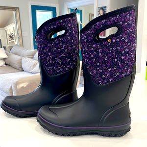 Bogs Women’s Freckle Tall waterproof boot size 11